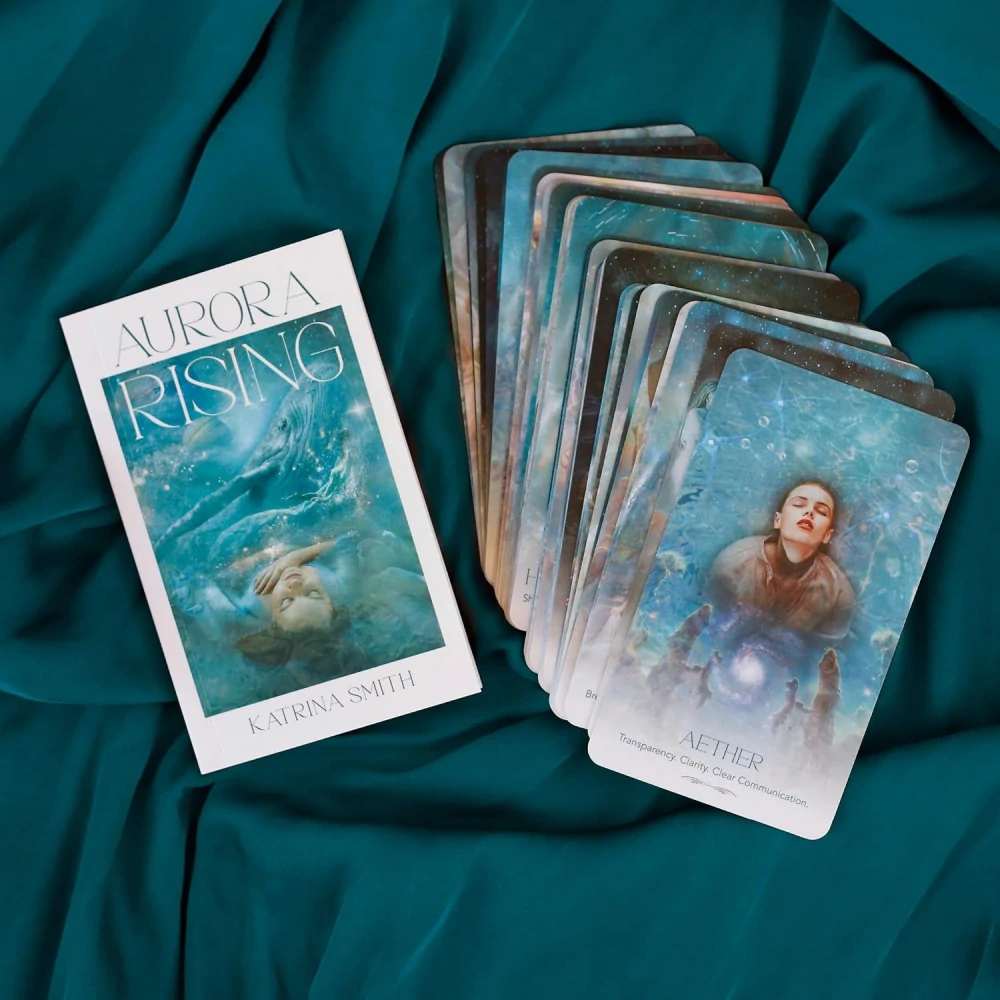Aurora Rising: An Oracle for Lightworkers, Wayshowers and Dreamers of the New Dawn